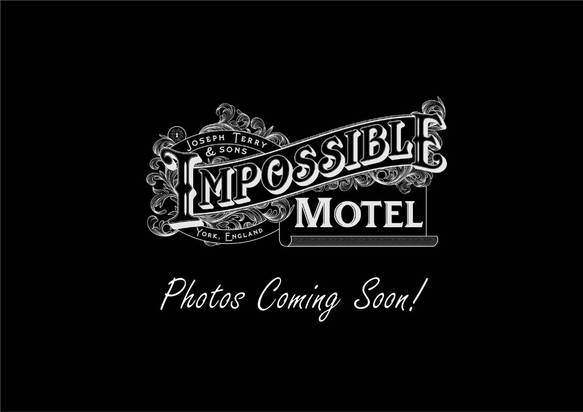 Отель Impossible *